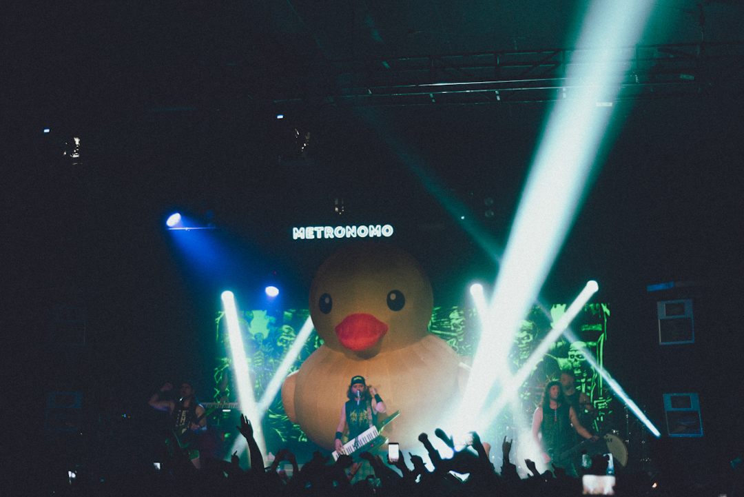 Alestorm - Thunderfisting Latinamerica