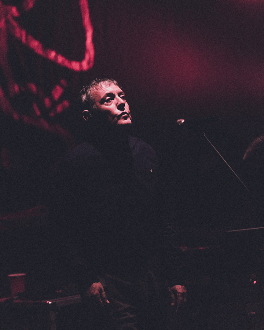 Cómo Asesinar a Felipes - Lanzamiento ''Umbral''