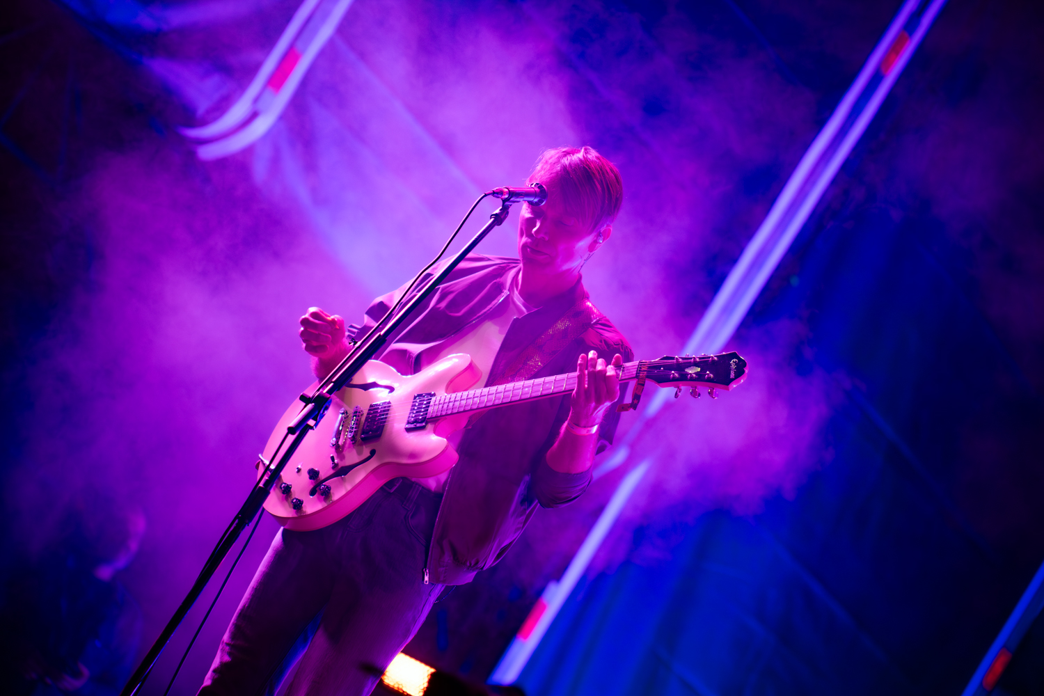 The Cardigans en Bogotá: El arte de la nostalgia