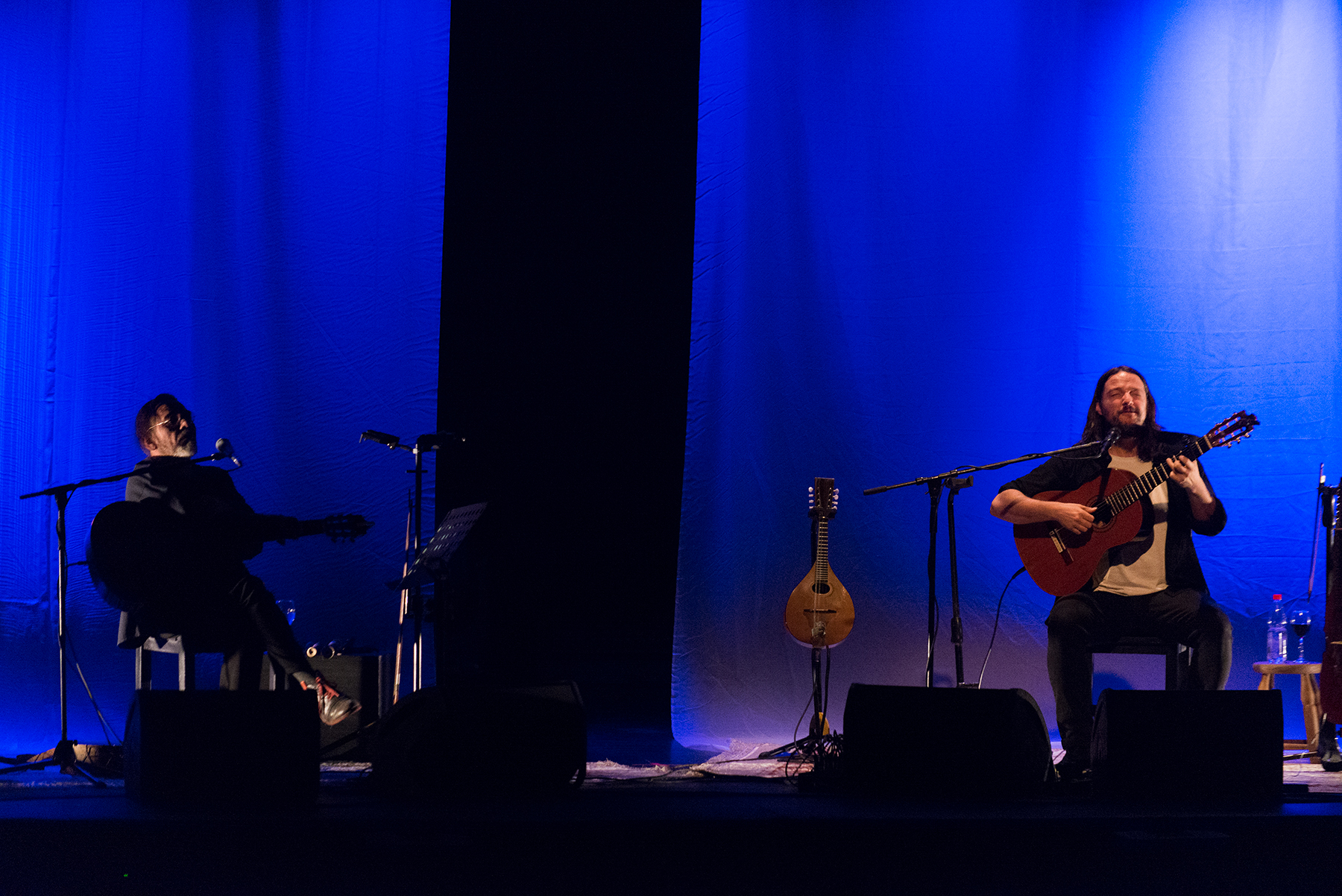 Troubadores - Nano Stern & Tata Barahona