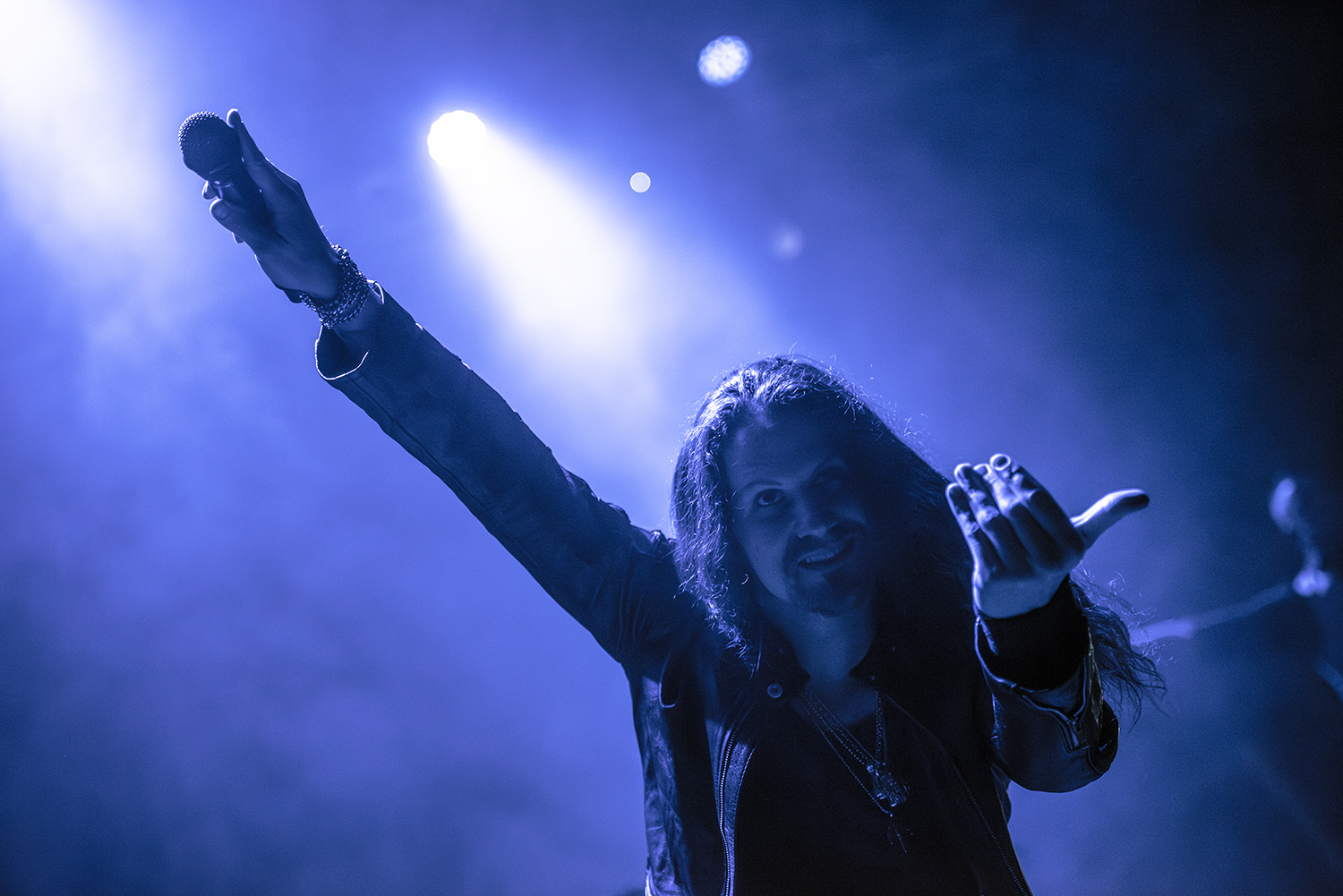 Amaranthe + Visions of Atlantis: Poder femenino para el metal de hoy