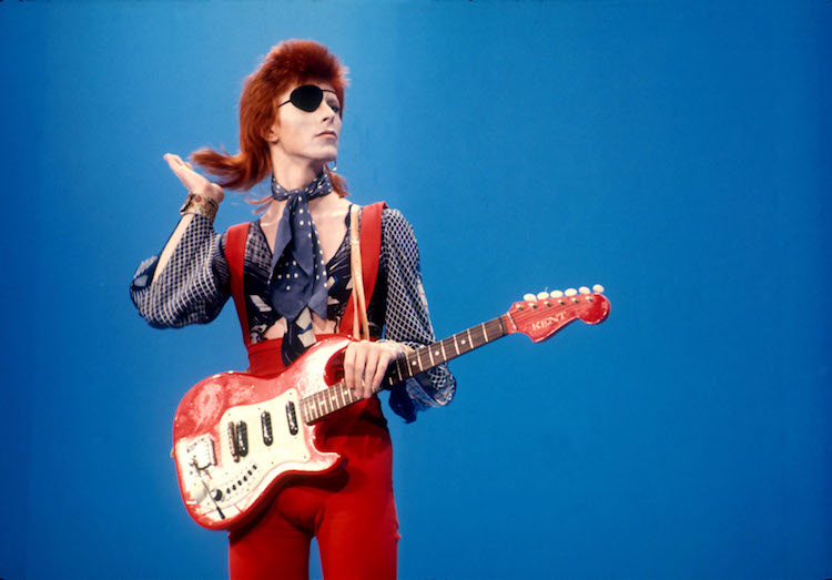 David Bowie: Y Ziggy tocaba la guitarra