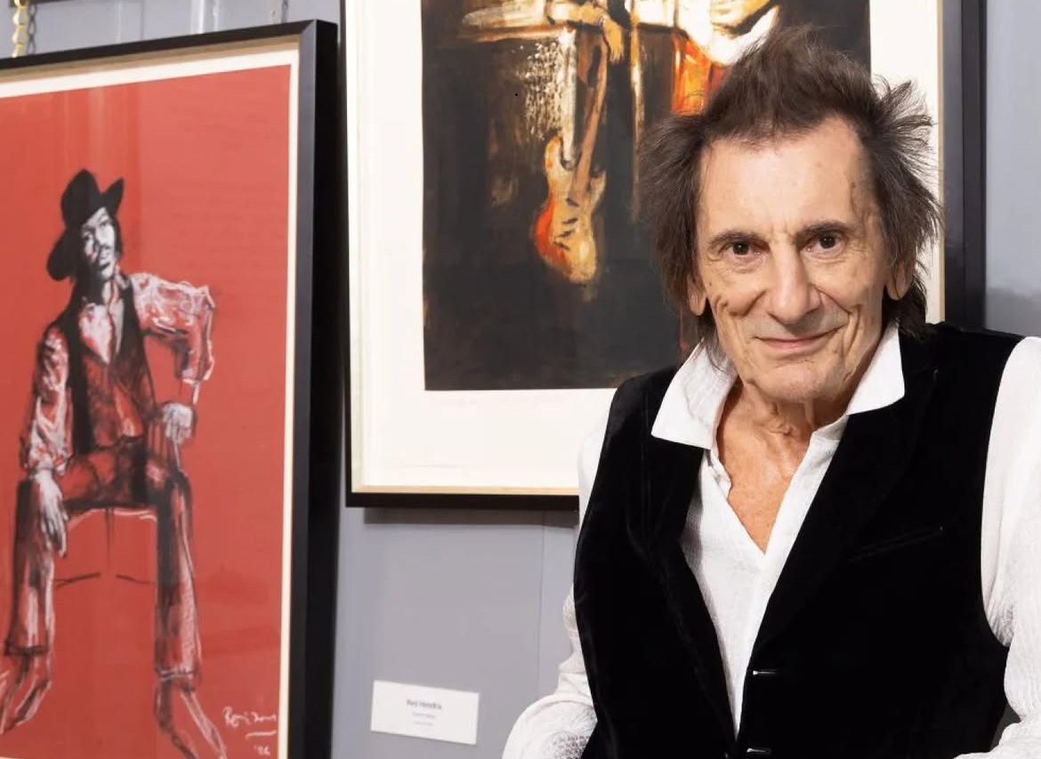 Músico inauguró nueva exposición en Londres