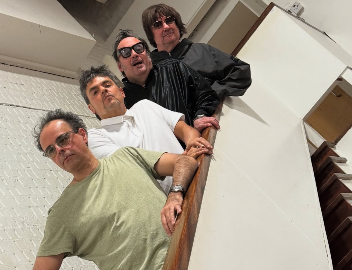 Lo que cuenta el regreso de Los Tres