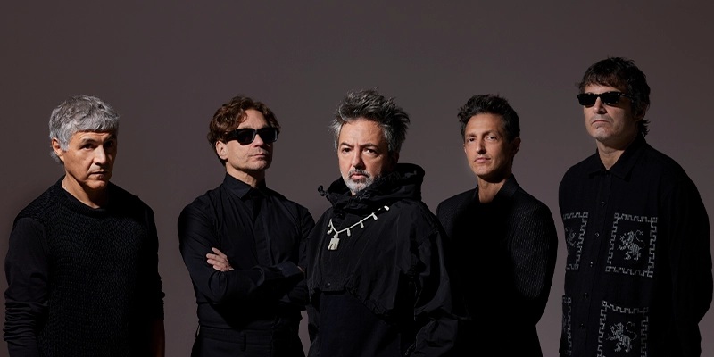 Babasónicos vuelve a Chile con su espectáculo ''Cuerpos''