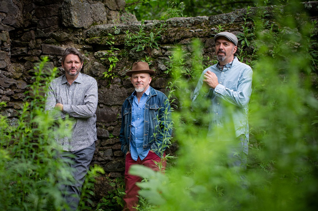 Vapors of Morphine: honrando a quienes ya no están