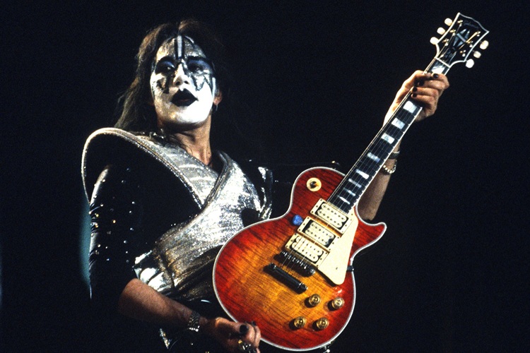 Ace Frehley: Un diamante especial