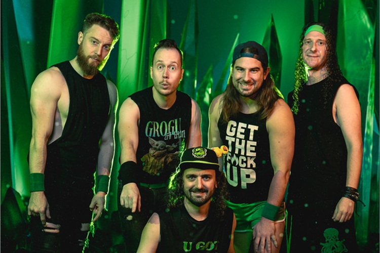 Alestorm: "Durante un tiempo tratamos de esconder nuestro humor de los discos"