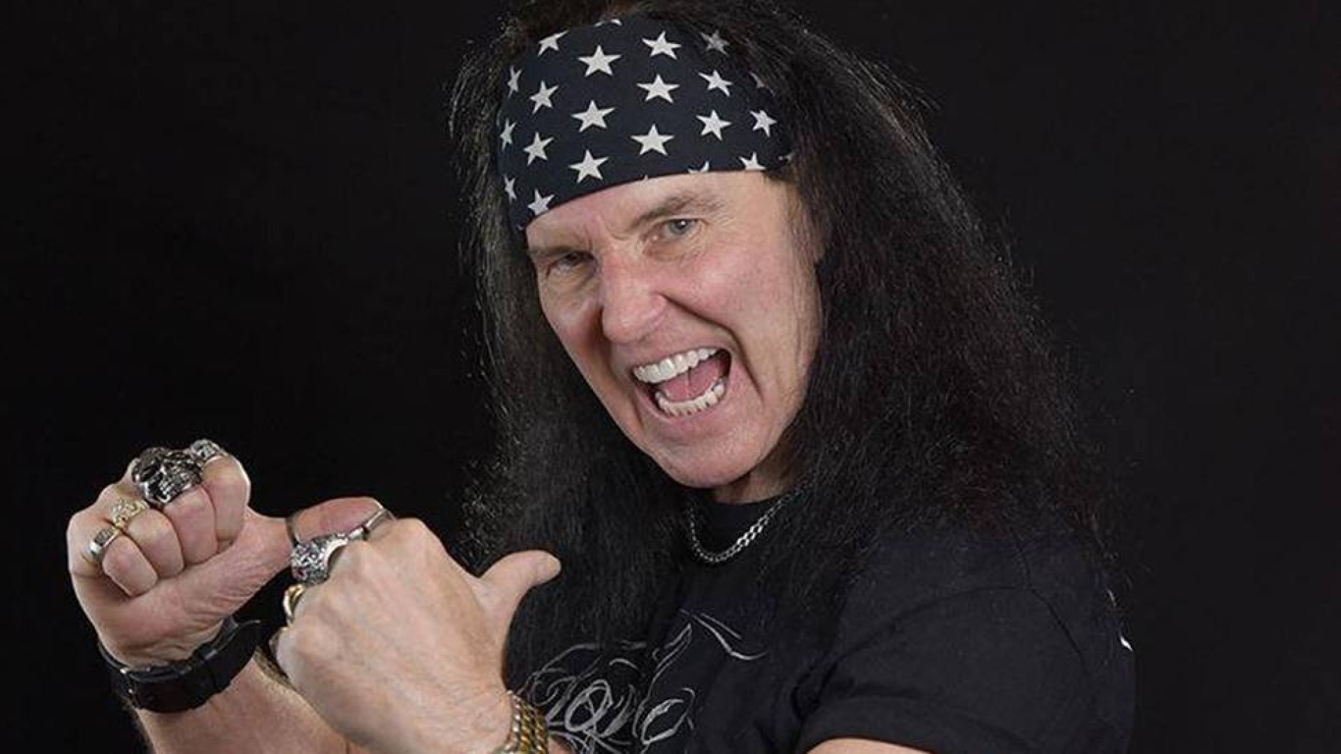 El legado de AC/DC de la mano de su primer frontman