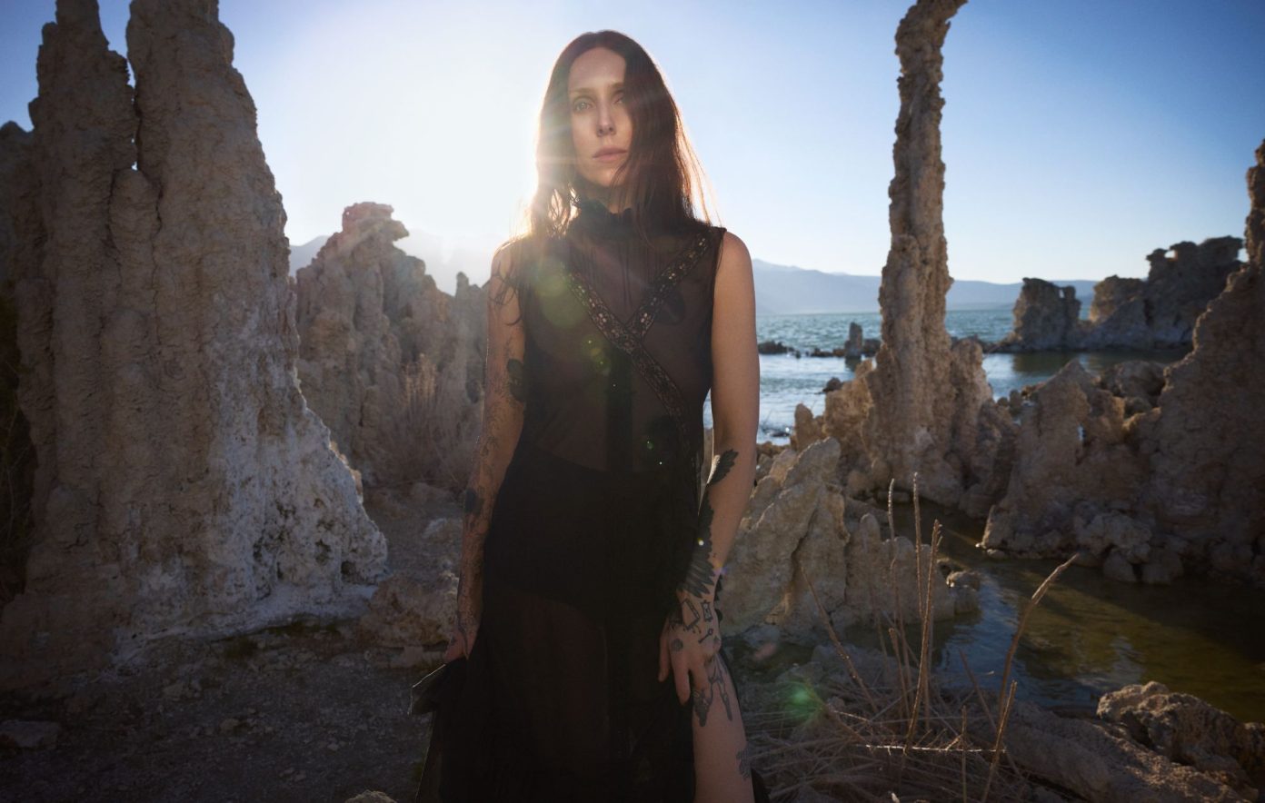 Conoce el single de adelanto, 'Cold'