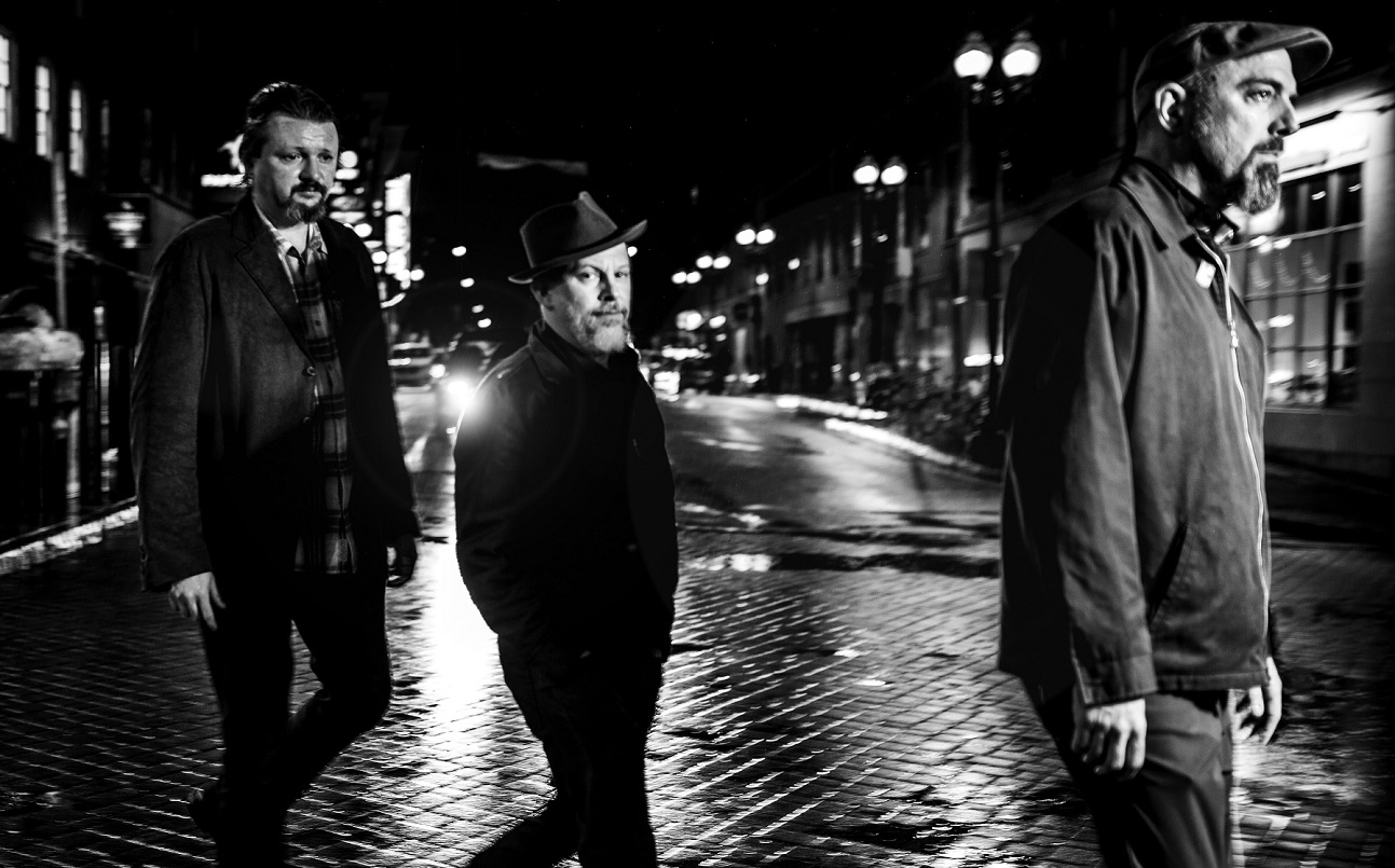 Vapors of Morphine: honrando a quienes ya no están