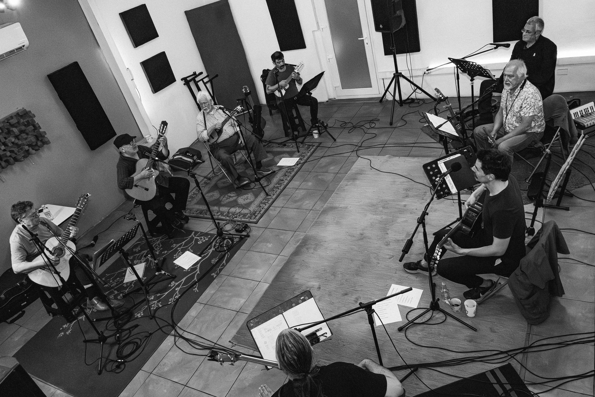 Inti-Illimani Histórico: ''La música encierra un secreto que no se puede decir con palabras''